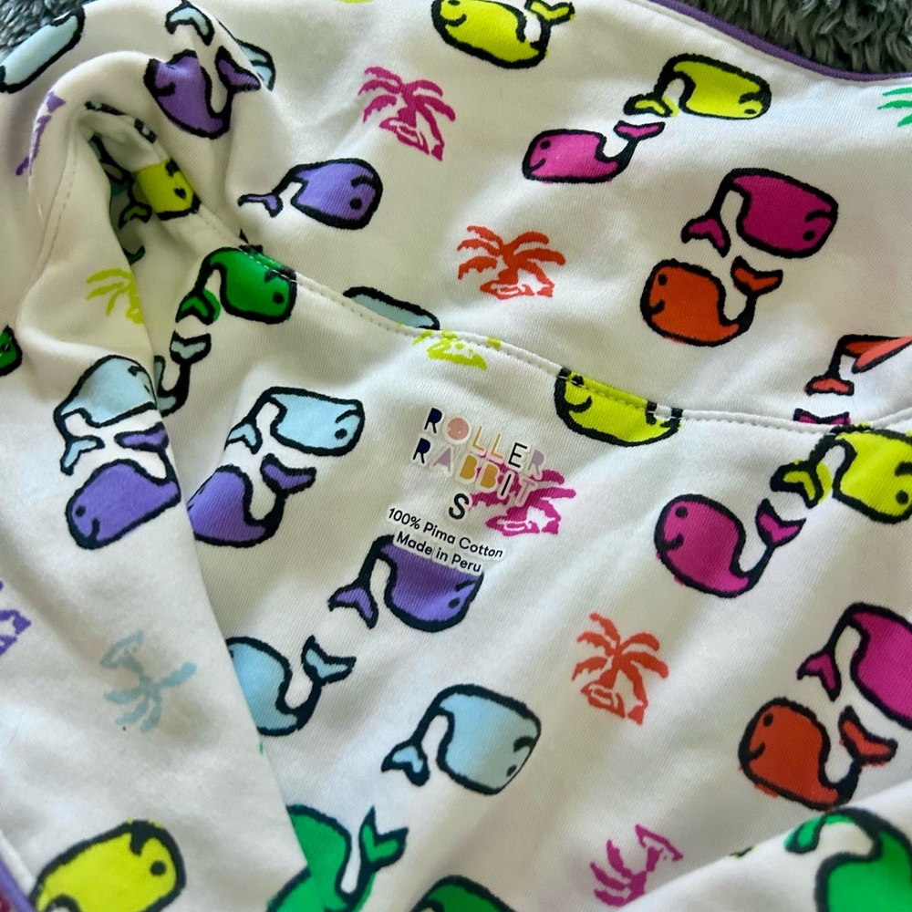 Roller Rabbit whale pjs - Picture 3 of 3